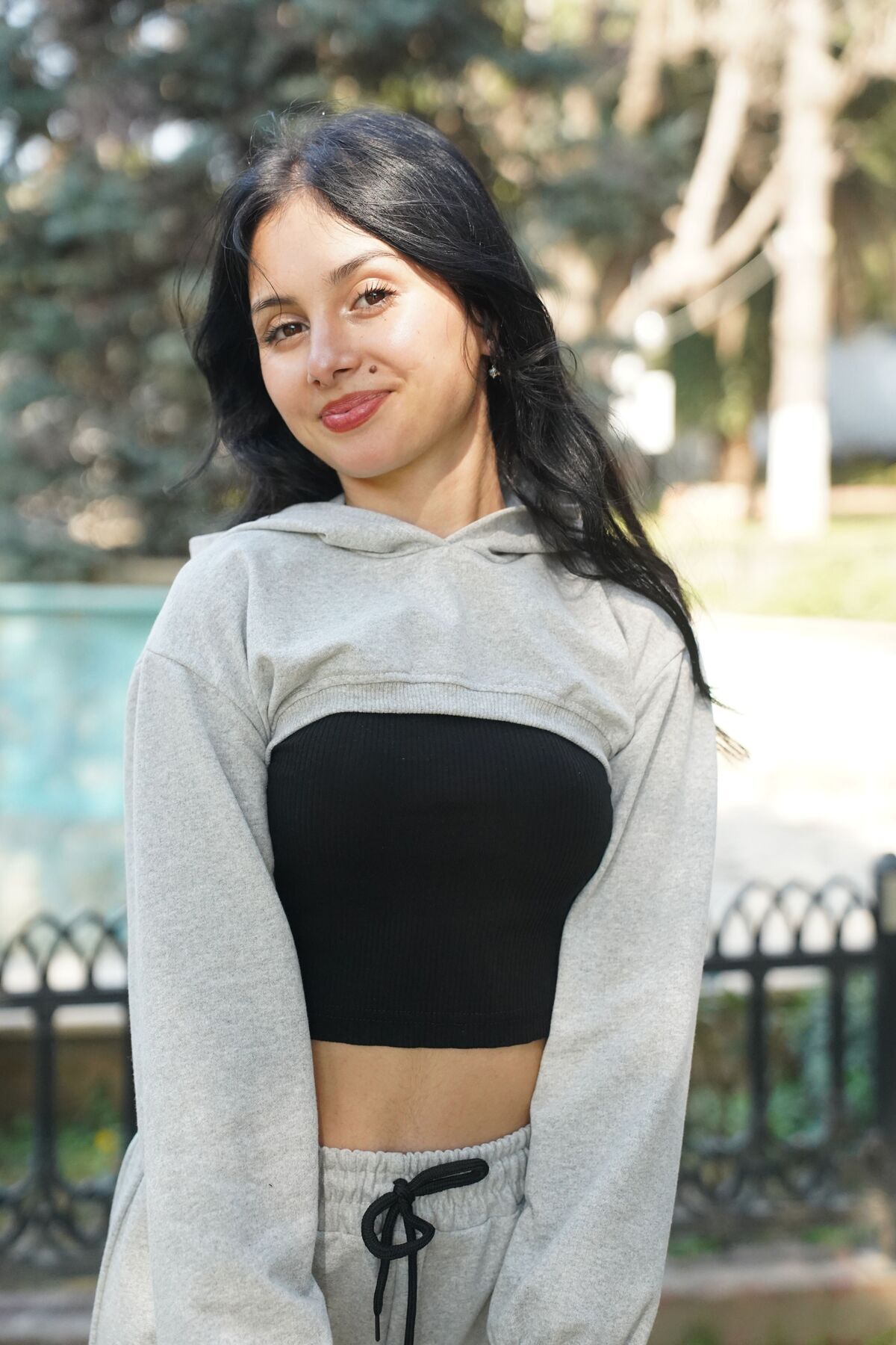 armicem-Two Piece Top, One Style: Long Sleeve & Sling Crop Set with Elasticized Hem Sweatpants 2