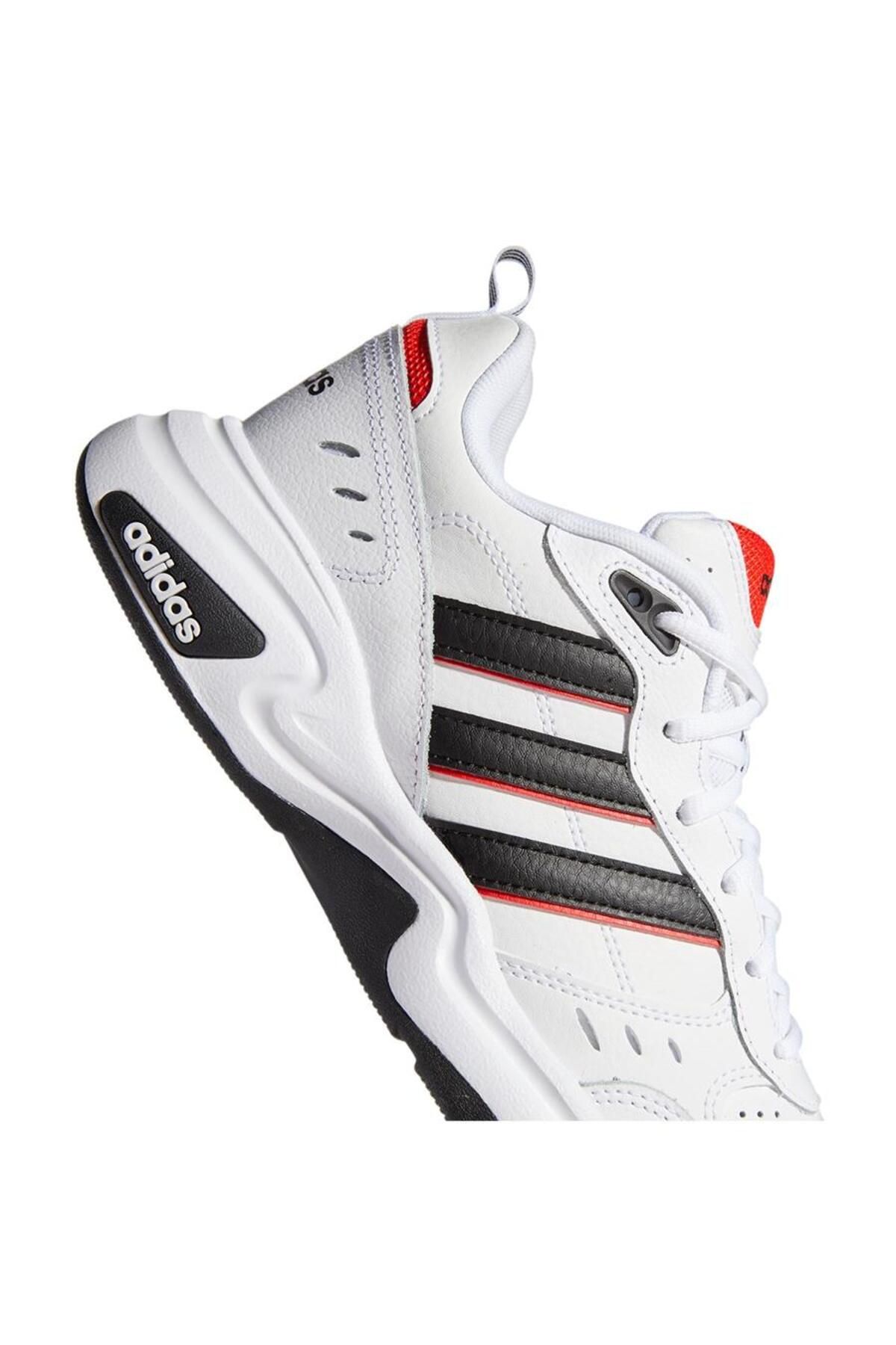 adidas-Strutter Ftwwht/cblack/herec 8