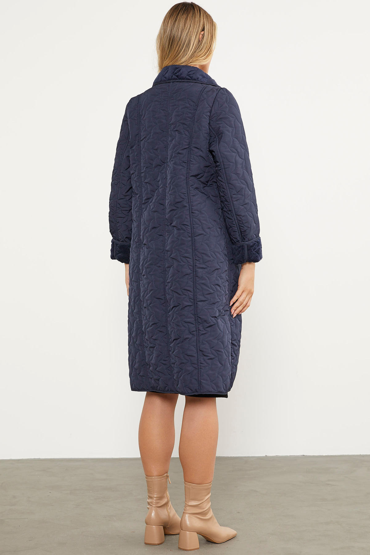 Sementa  İçi Tamamen Pelüş Kapitone Uzun Kaban - Lacivert - Görsel 7