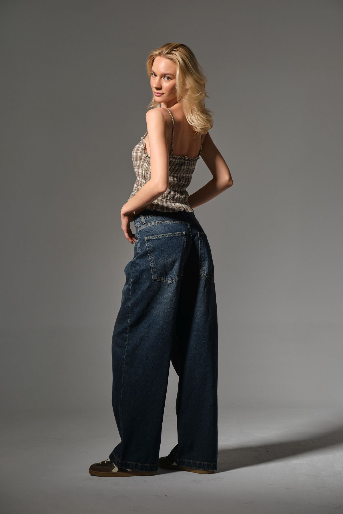 Maule  Gece Mavi Bol Kesim Denim Geniş Paça Rahat Baggy Jean Kot Salaş Kadın Pantolon @varese - Görsel 5