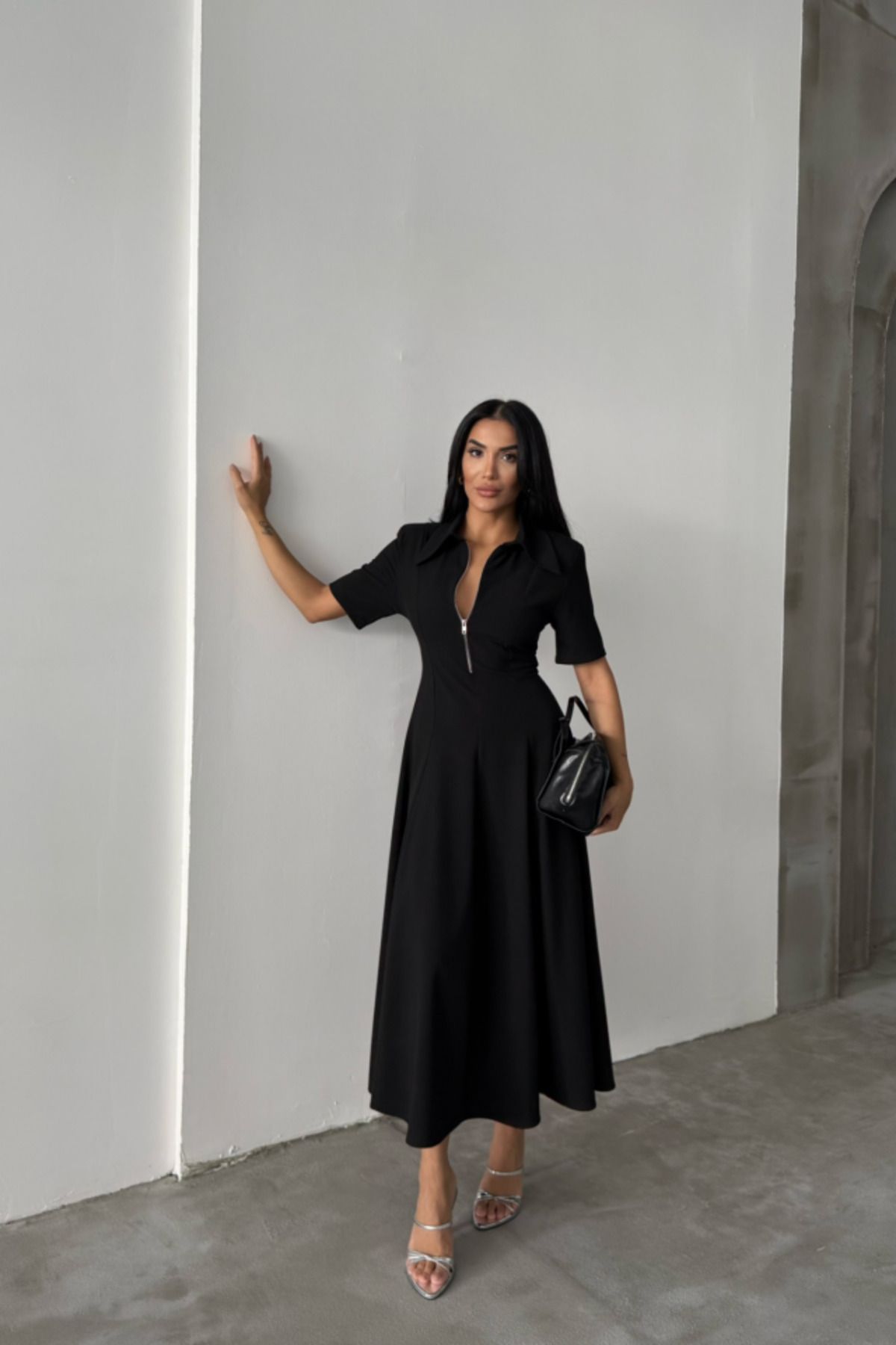 velmorafashion POLYVİSKON ELBİSE KISA KOL YAKA VE FERMUAR DETAYLI - Siyah
