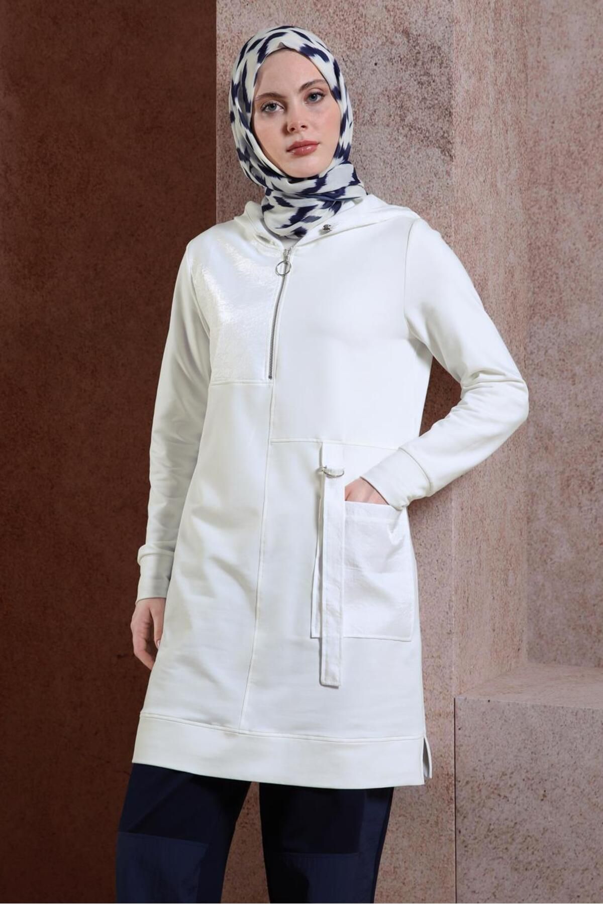 تونیک ورزشی کلاه دار 44453 Alvina