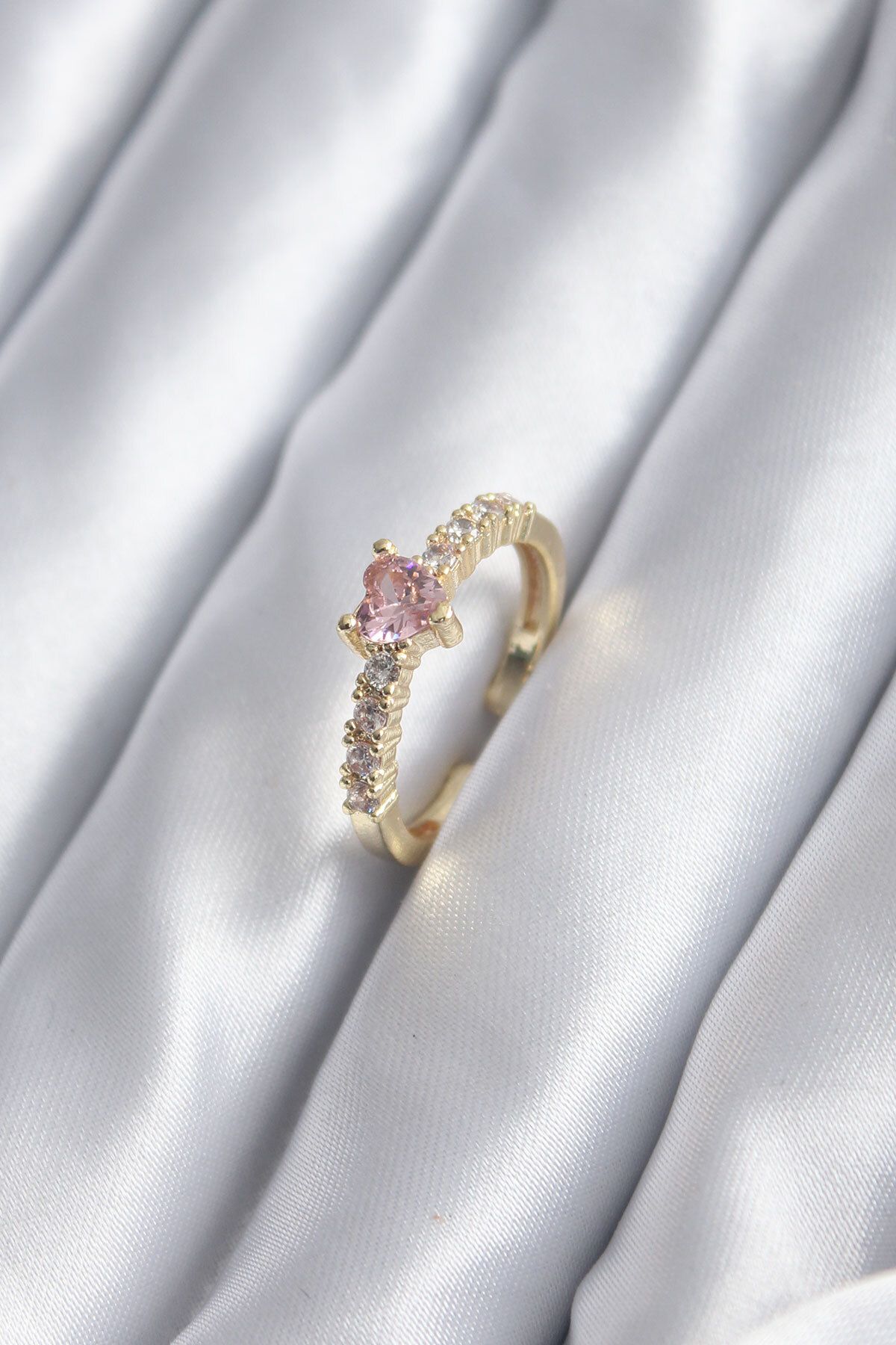 OEM Gold Renk Zirkon Taşlı Pembe Kristal Kalp Model Kadın Yüzük - Lisinya