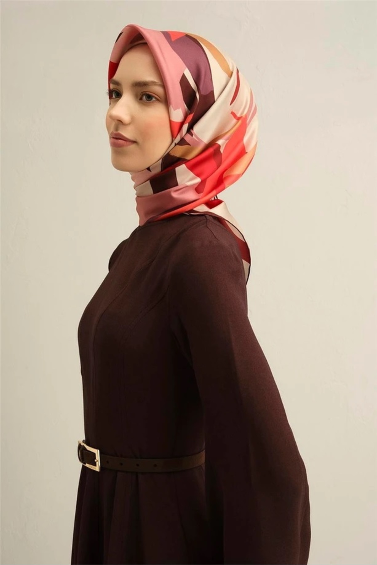 Armine-83 Eșarfă de mătase twill 9328d 2