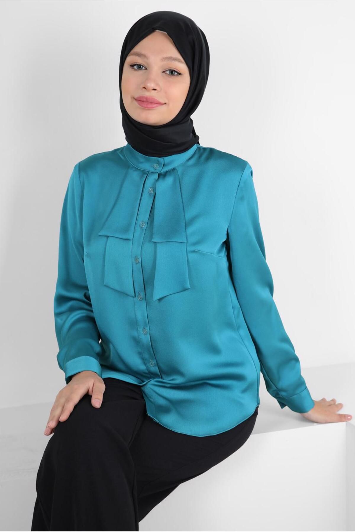 بلوز ساتن دکمه دار 43867 Alvina