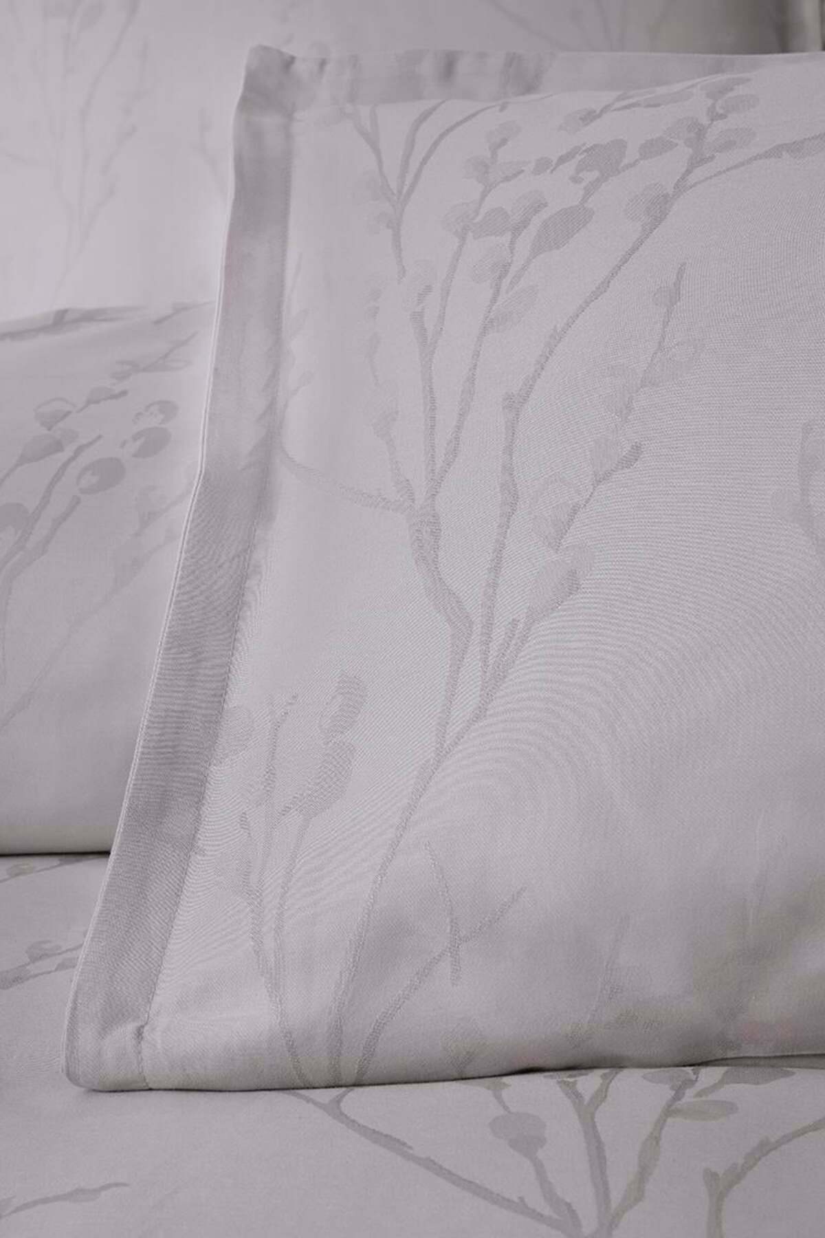 Altınbaşak-Minna Jacquard Satin Double Duvet Cover Set Gray (6 Pieces) 5