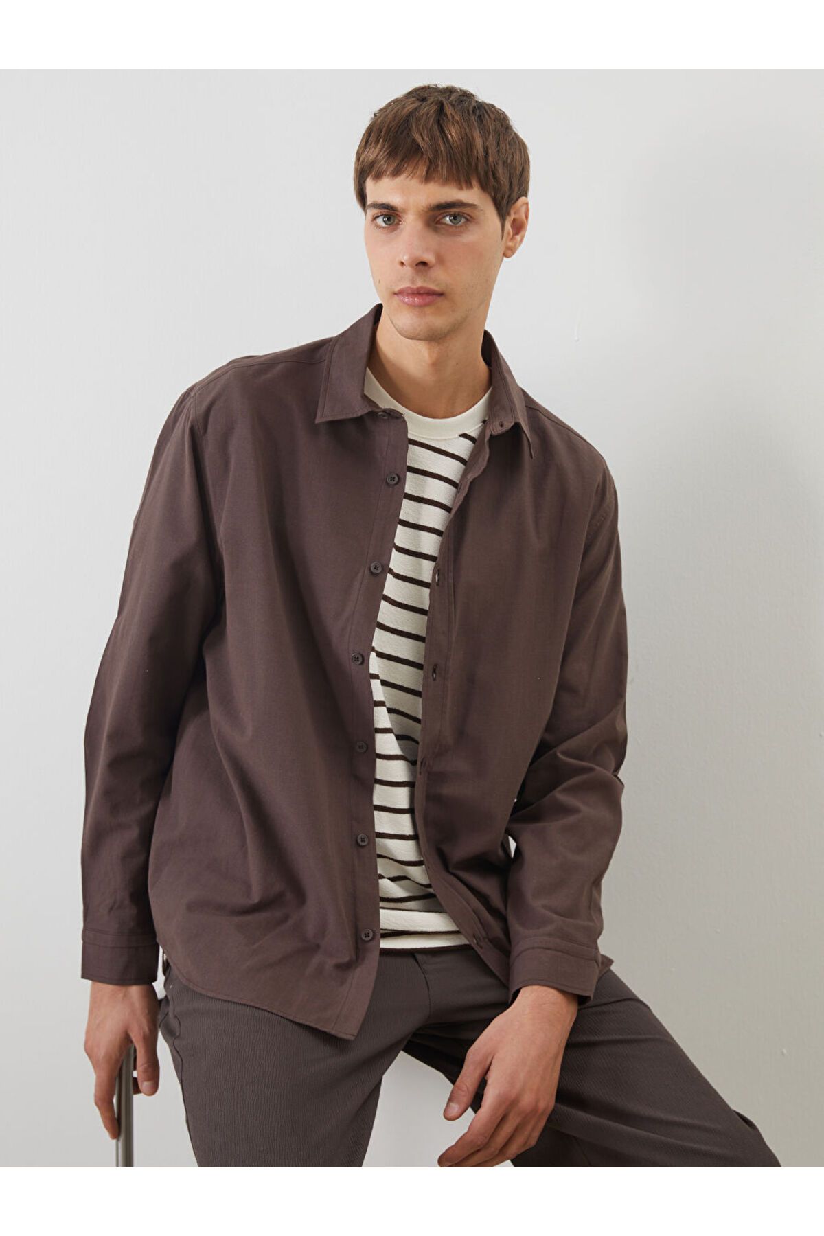 LC Waikiki Regular Fit Uzun Kollu Erkek Gömlek