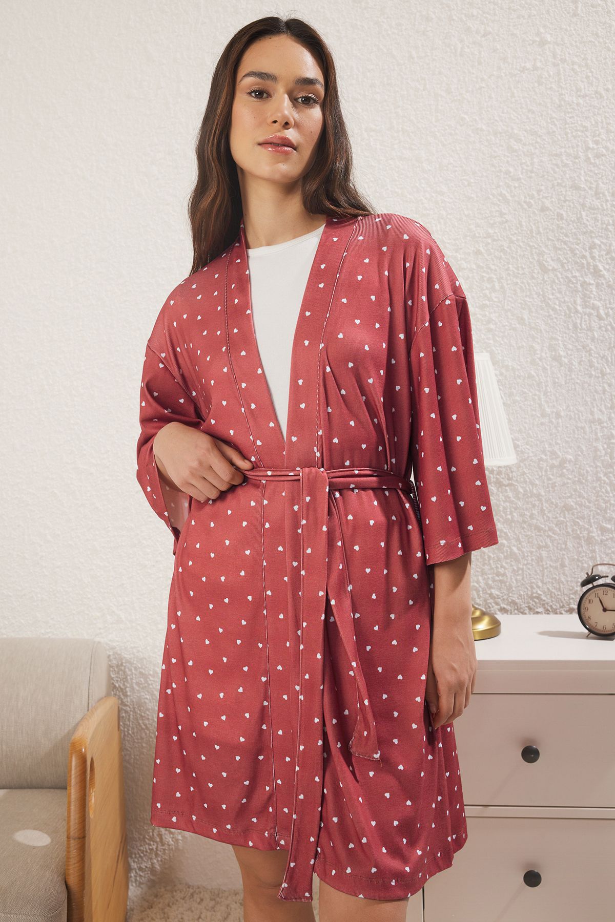 Trendyol Collection Czerwony, Dzianinowy Szlafrok W Kształcie Serca Z Paskiem Kobieta - M