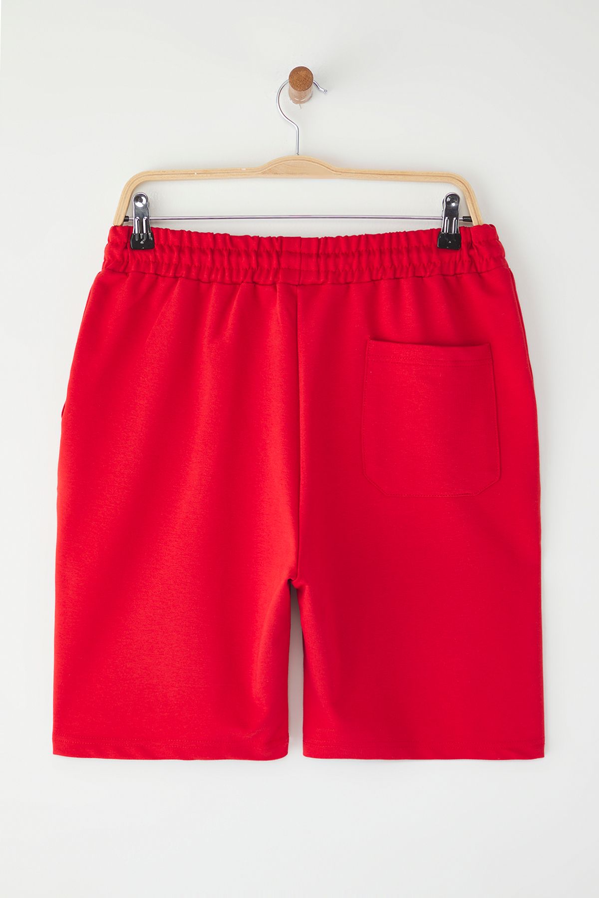 Trendyol Collection-Piros Basic normál közepes/normál szabású egyenes rövidnadrág TMNSS20SR0068 9