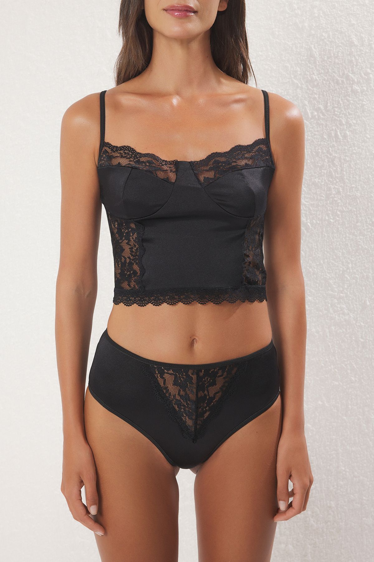 Trendyol Collection-Чорний комплект трикотажної білизни з мереживом та стрічкою/бантом THMSS25CC00028 3