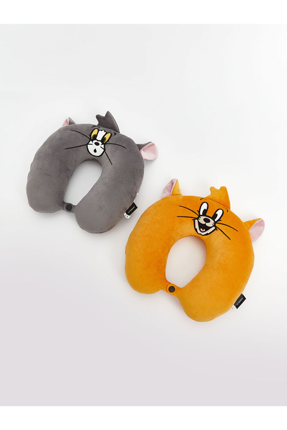 LC Waikiki Karişik Tom ve Jerry Figürlü Çocuk Boyun Yastığı