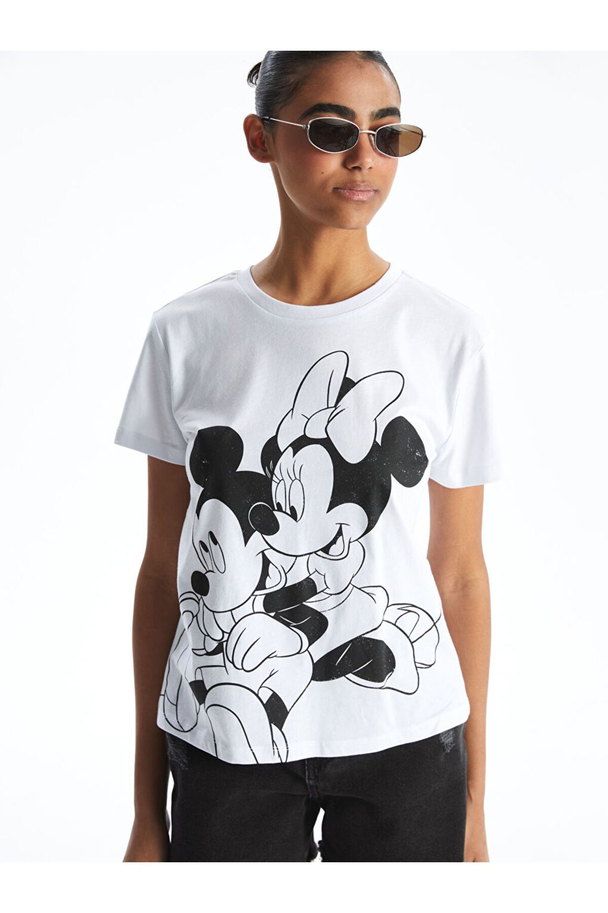 LC Waikiki Yeni Sezon Mickey ve Minnie Mouse Baskili Kadin Tisort - S5GV90Z8