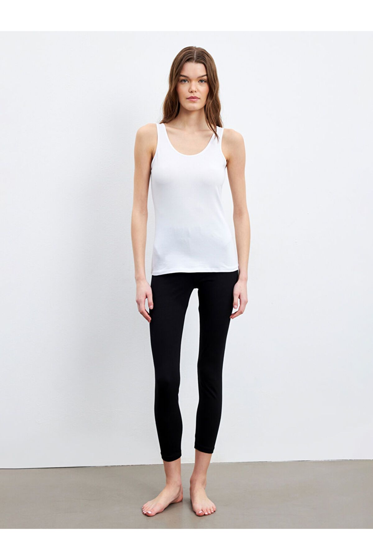 LC Waikiki-Lcw Dream White U Neck Women's Undershirt 2