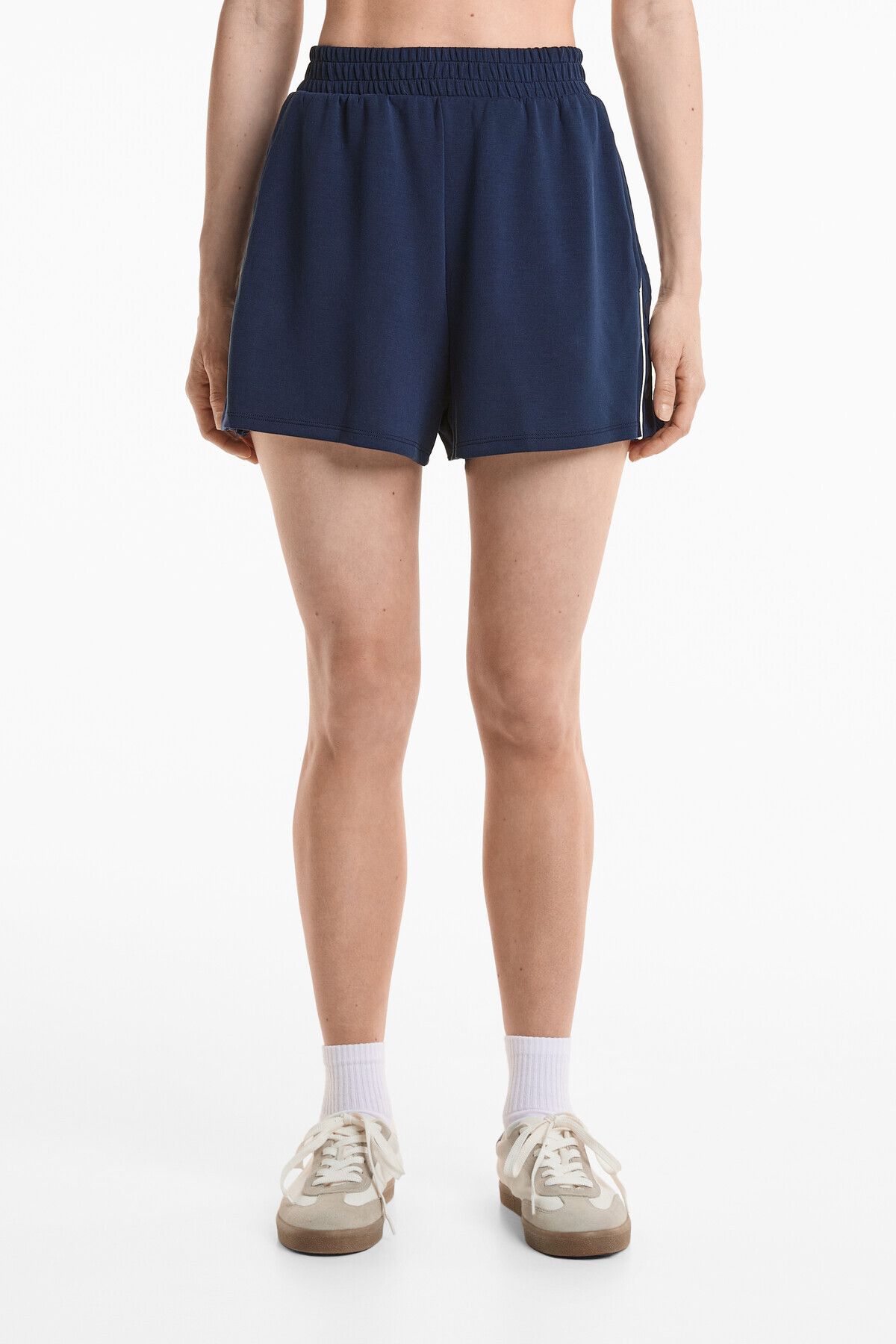 Oysho-Soft Touch button shorts with modal 1