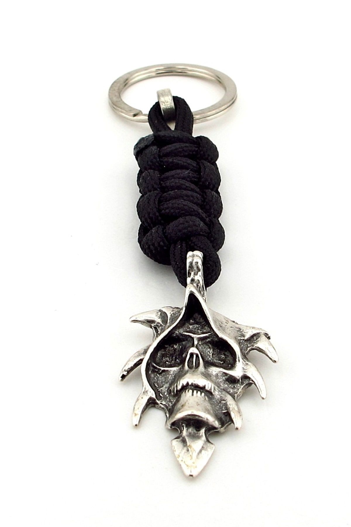 Solfera-Breloc cu capul de schelet punk gotic negru macrame împletit cu vârf metalic KC302 3