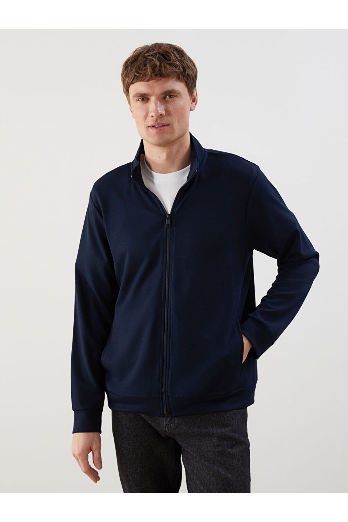 LC Waikiki Dik Yaka Uzun Kollu Erkek Fermuarlı Sweatshirt