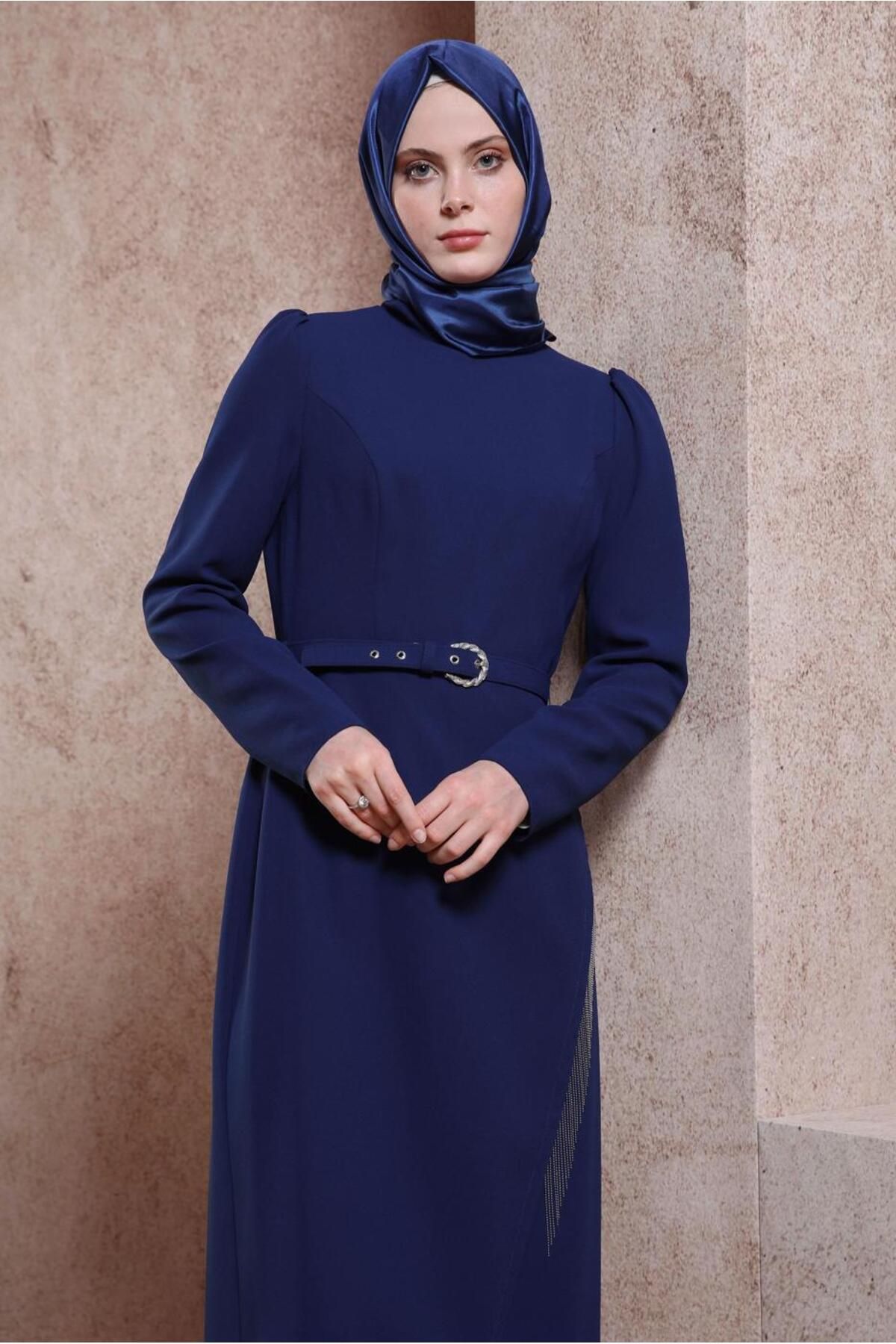 لباس کرپ منگوله ای با جزئیات 44180 Alvina