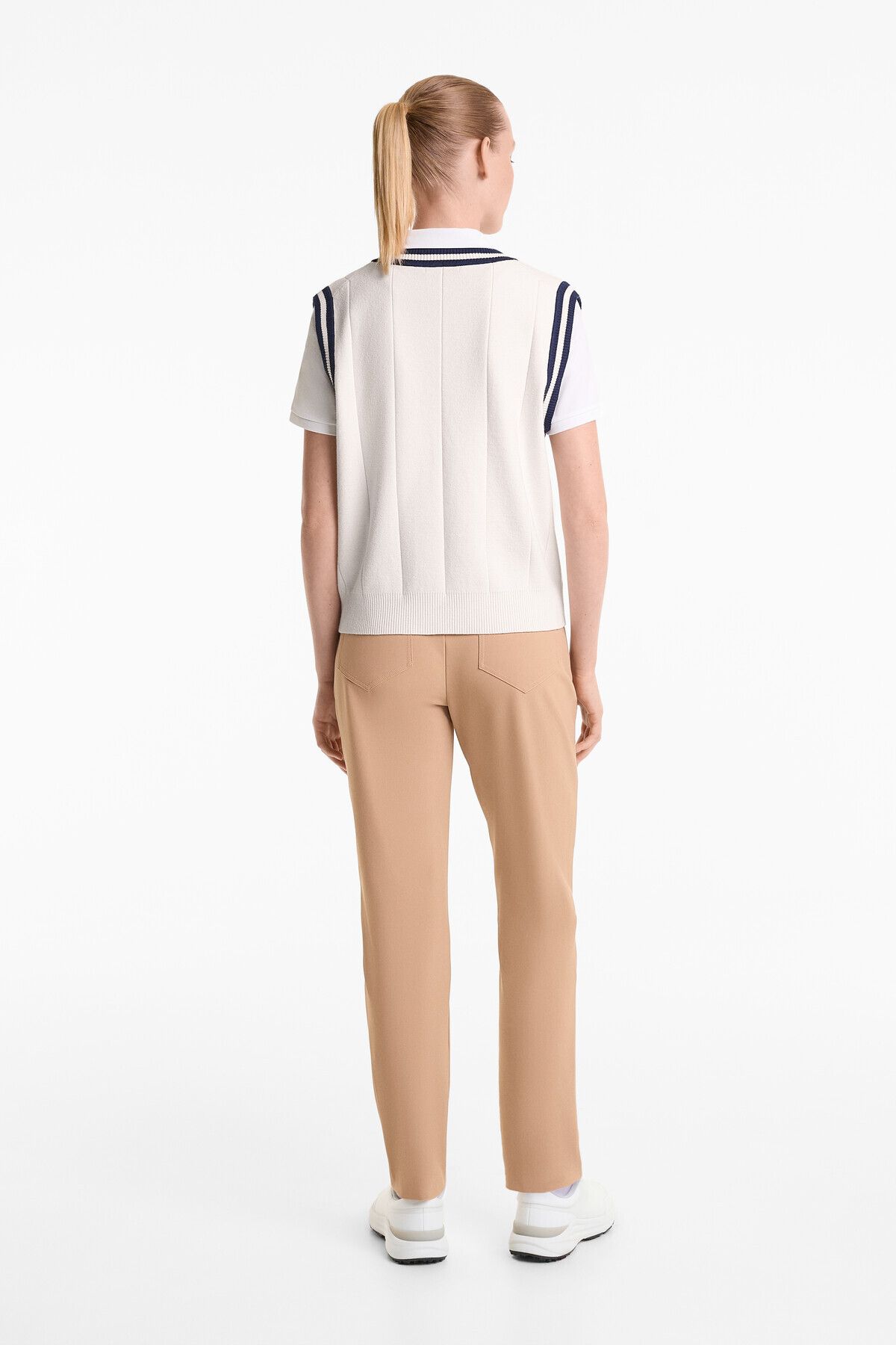 Oysho-Contrast trim knit gilet 2