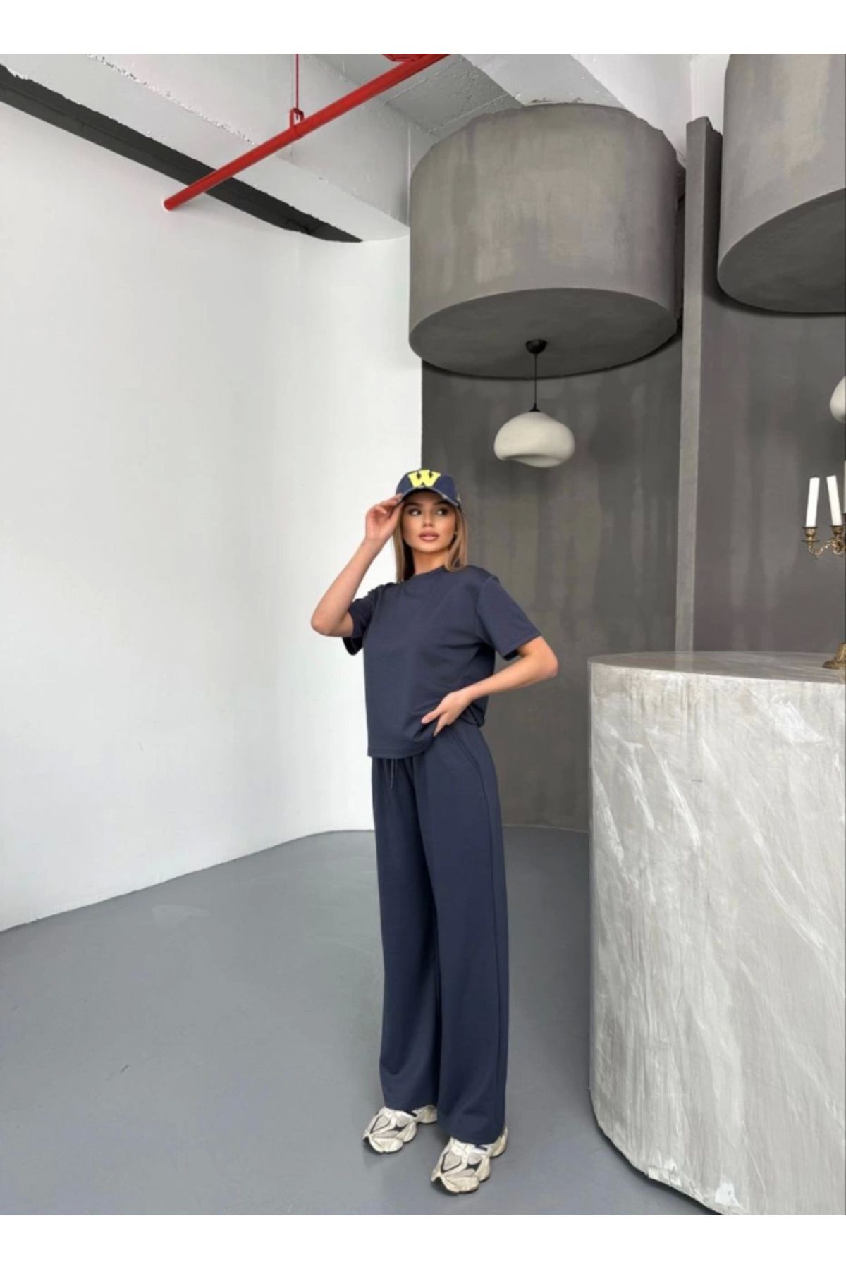velmorafashion Osy Modal Yumuşak Dokulu Kumaş Kısa Kollu Bluz Rahat Pantalon Ikili Takım- Füme
