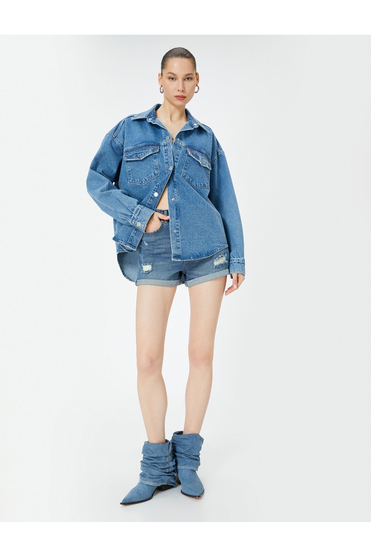 Koton Yeni Sezon Mini Kot Şort Yüksek Bel Skinny Fit Yıpratılmış Cepli