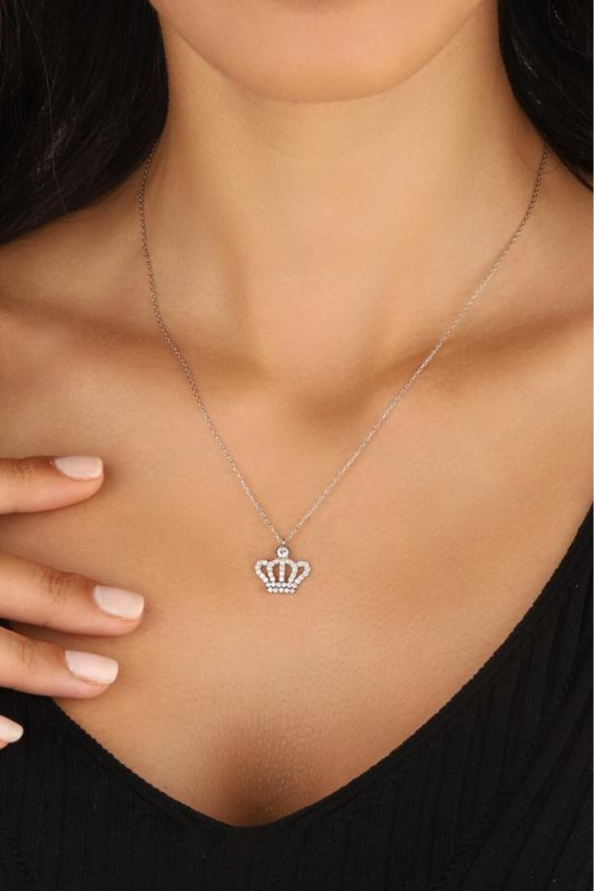 Mistik Silver Zirkon Taşlı Kral Tacı Gümüş Kolye