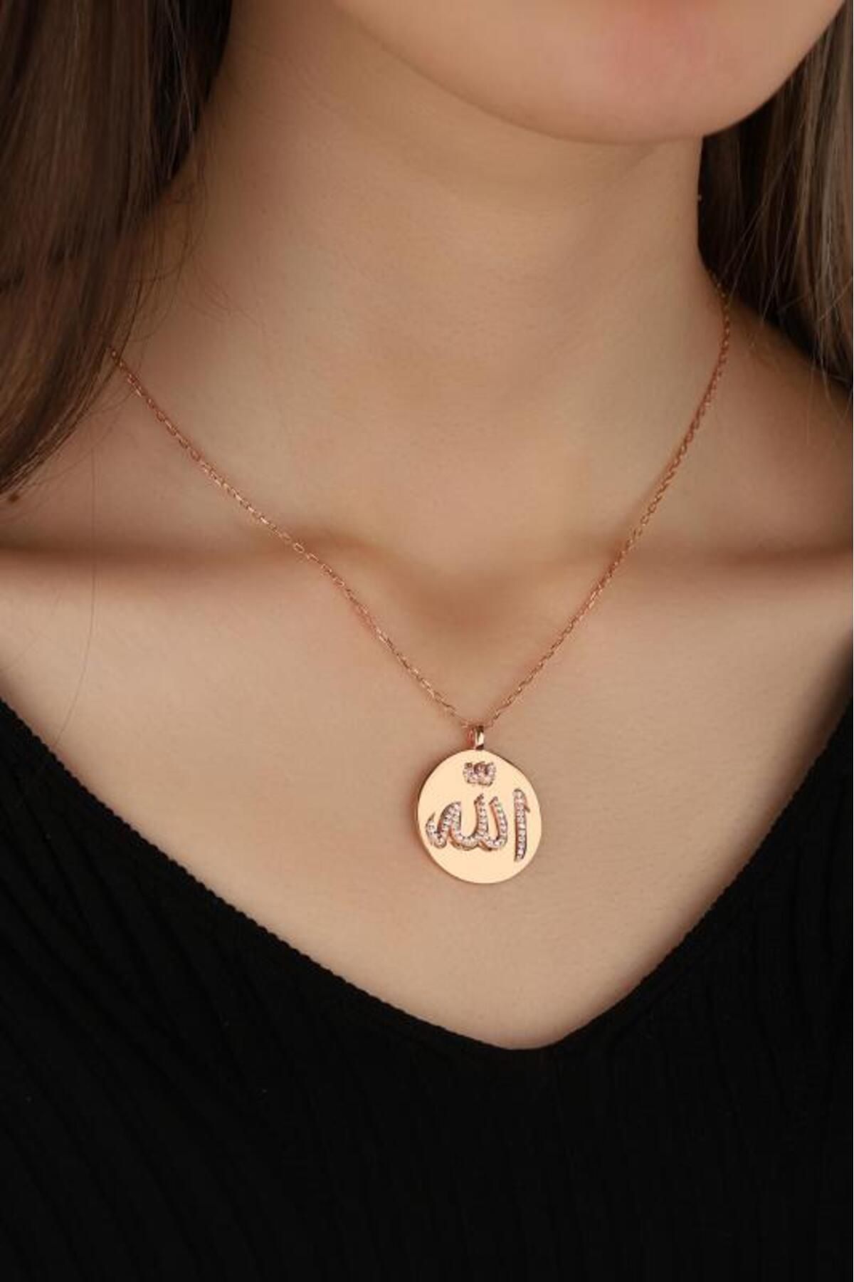 Mistik Silver Beyaz Taşlı Arapça Allah Yazılı Gümüş Kolye