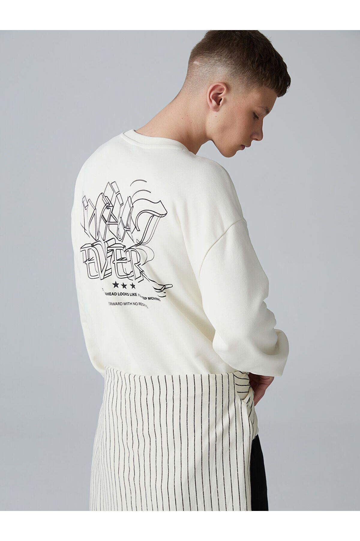 LC Waikiki Bisiklet Yaka Genç Erkek Sweatshirt