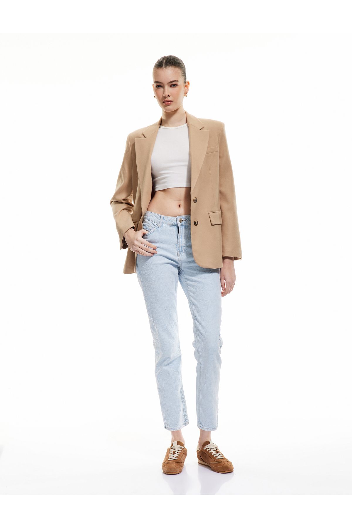 Koton Yeni Sezon Yıpratma Detaylı Yüksek Bel Pamuklu Straight Fit Denim Pantolon - Straight Jeans