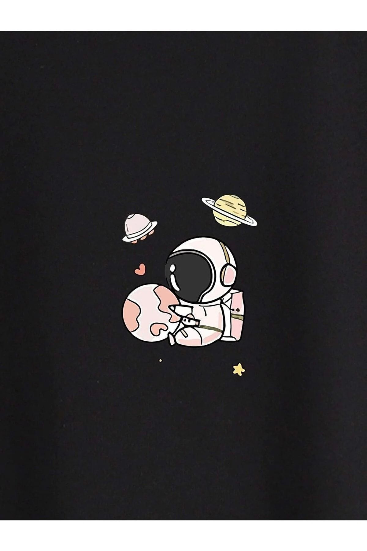 VBSVİBES-Women's Black Oversize Astronaut Printed T-shirt 3