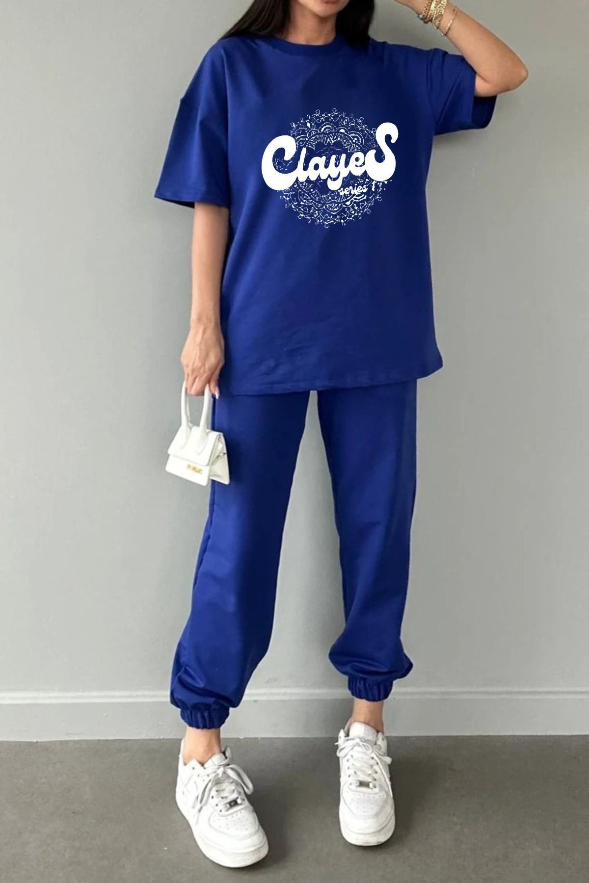 Series T-shirt Eşofman Altı Jogger- Saxs Baskı Alt Üst Eşofman Takımı Oversize Bisiklet Yaka — سرمهای CLAYESTSRTJGGR-CLYS