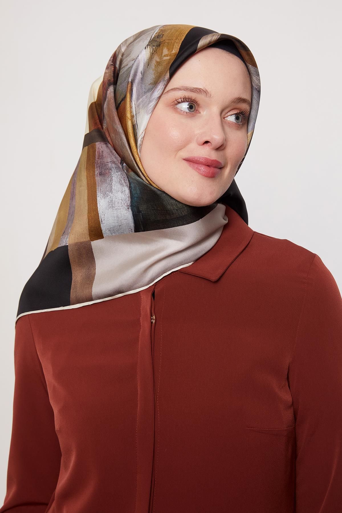 Levidor-Eșarfă de mătase din twill cu model abstract negru 4
