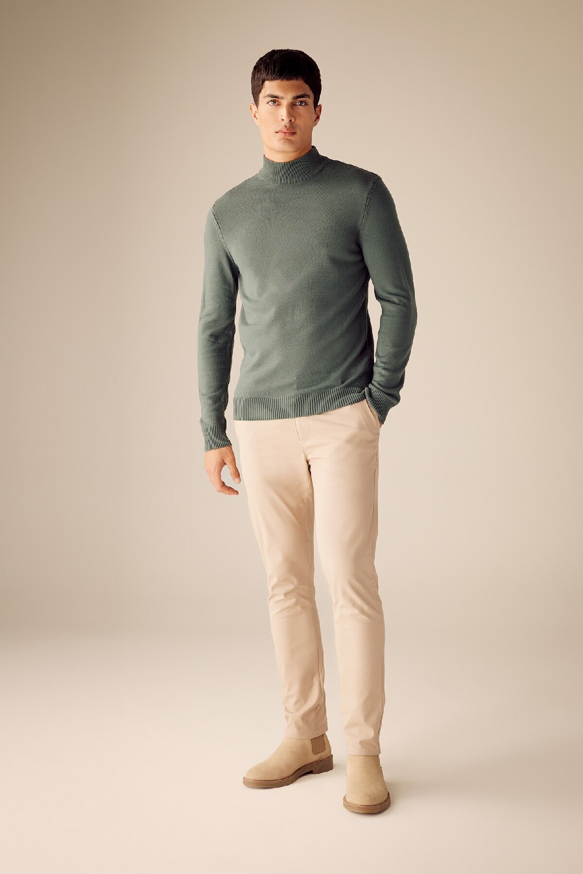 complete the look image