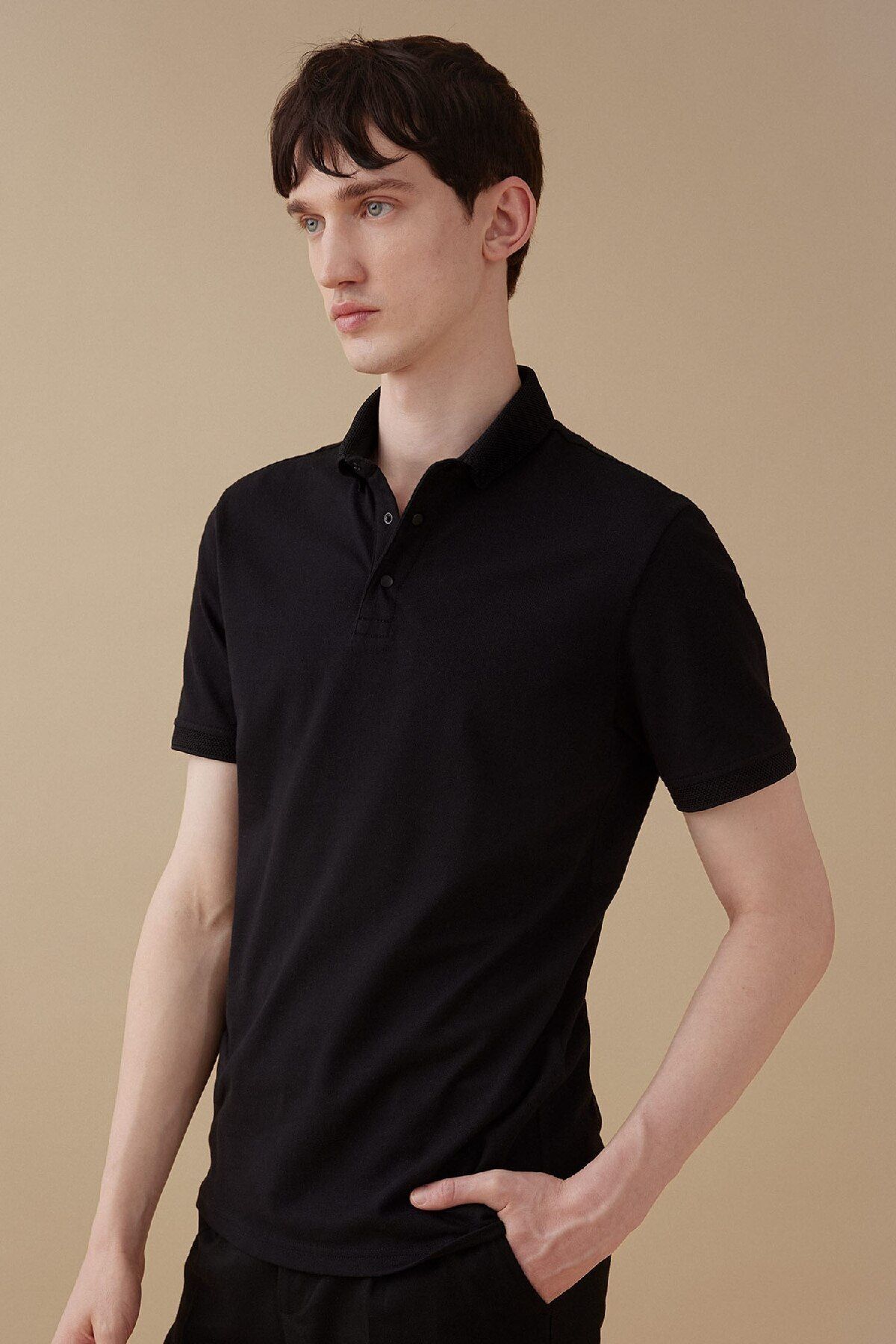 DeFacto Koszulka Polo Z Krótkim Rękawem Slim Fit Slim Fit Basic Plain T5259az24sp Mężczyzna - M