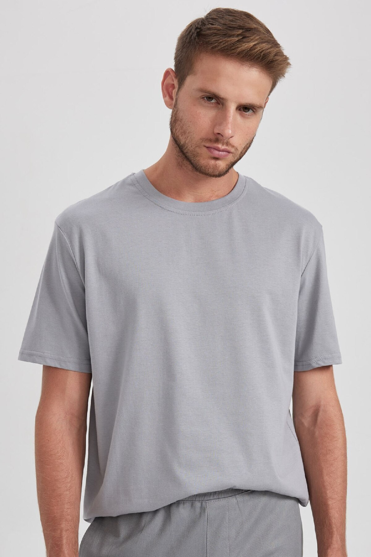 تیشرت دفکتو V7699AZ23AU