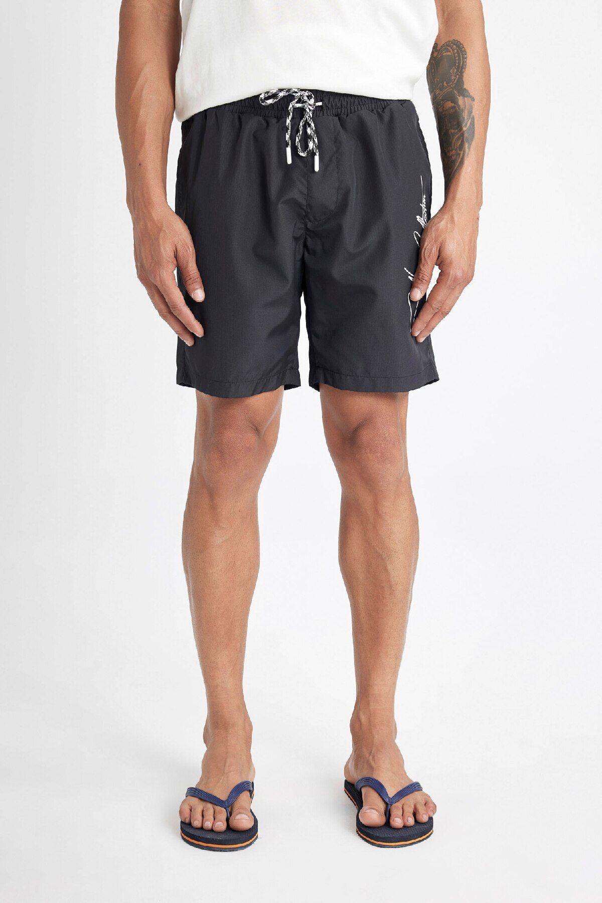 DeFacto-Short Size Regular Fit Sea Shorts - Lined B7255ax24hs 5