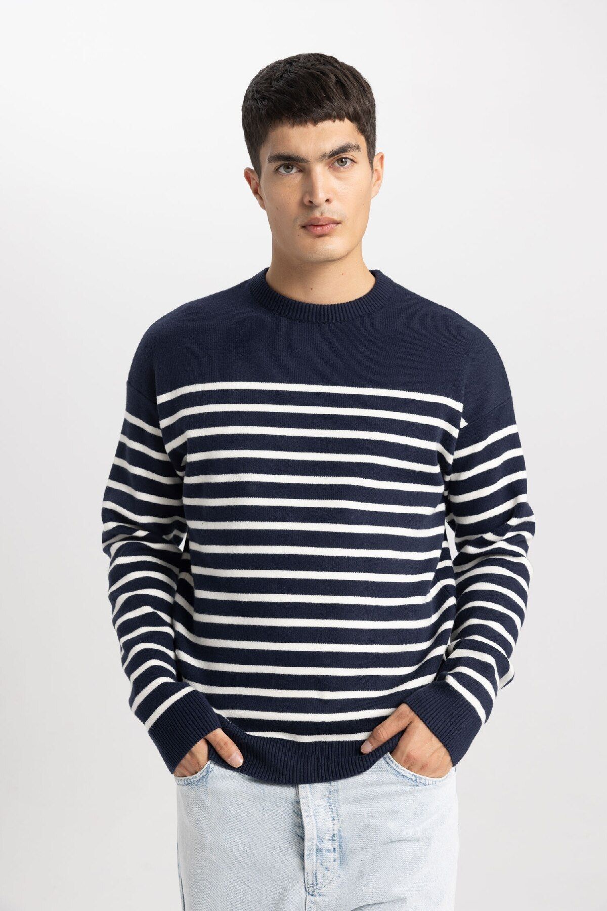 DeFacto-Relax Fit Striped Crew Neck Knitwear Sweater A9638Ax24Sp 3
