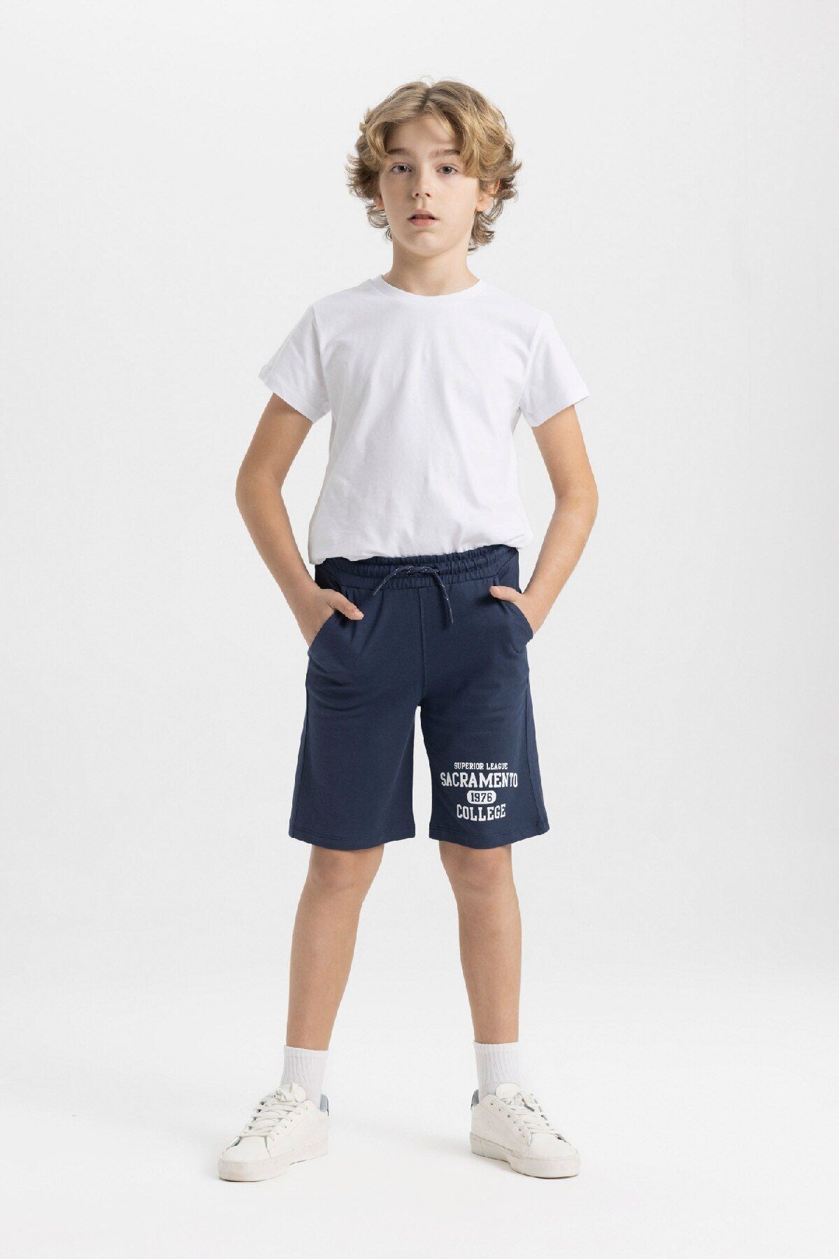 complete the look image