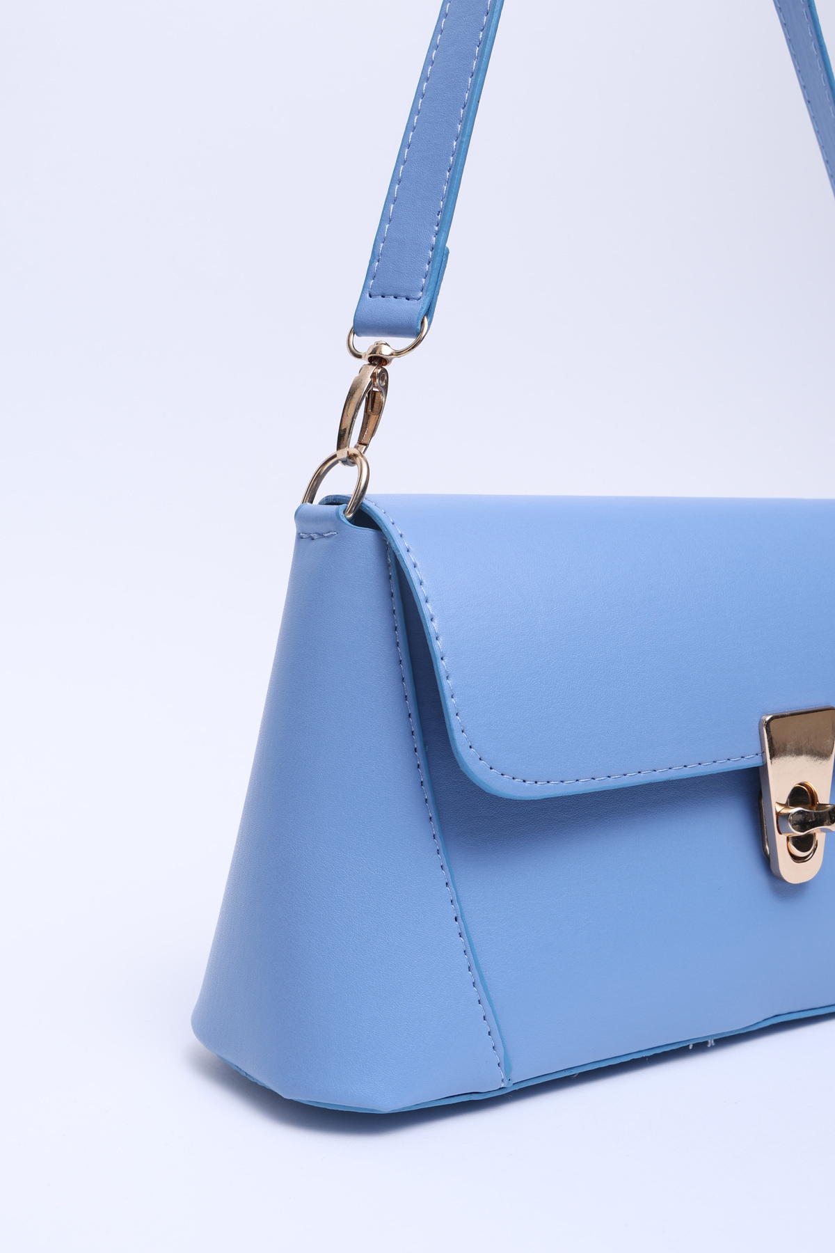 SHAKA-Blue Shk153 Piele artificială Blocare Curea standard cu un singur compartiment Geantă de mână, braț și umăr L:15 E:29 G: 5