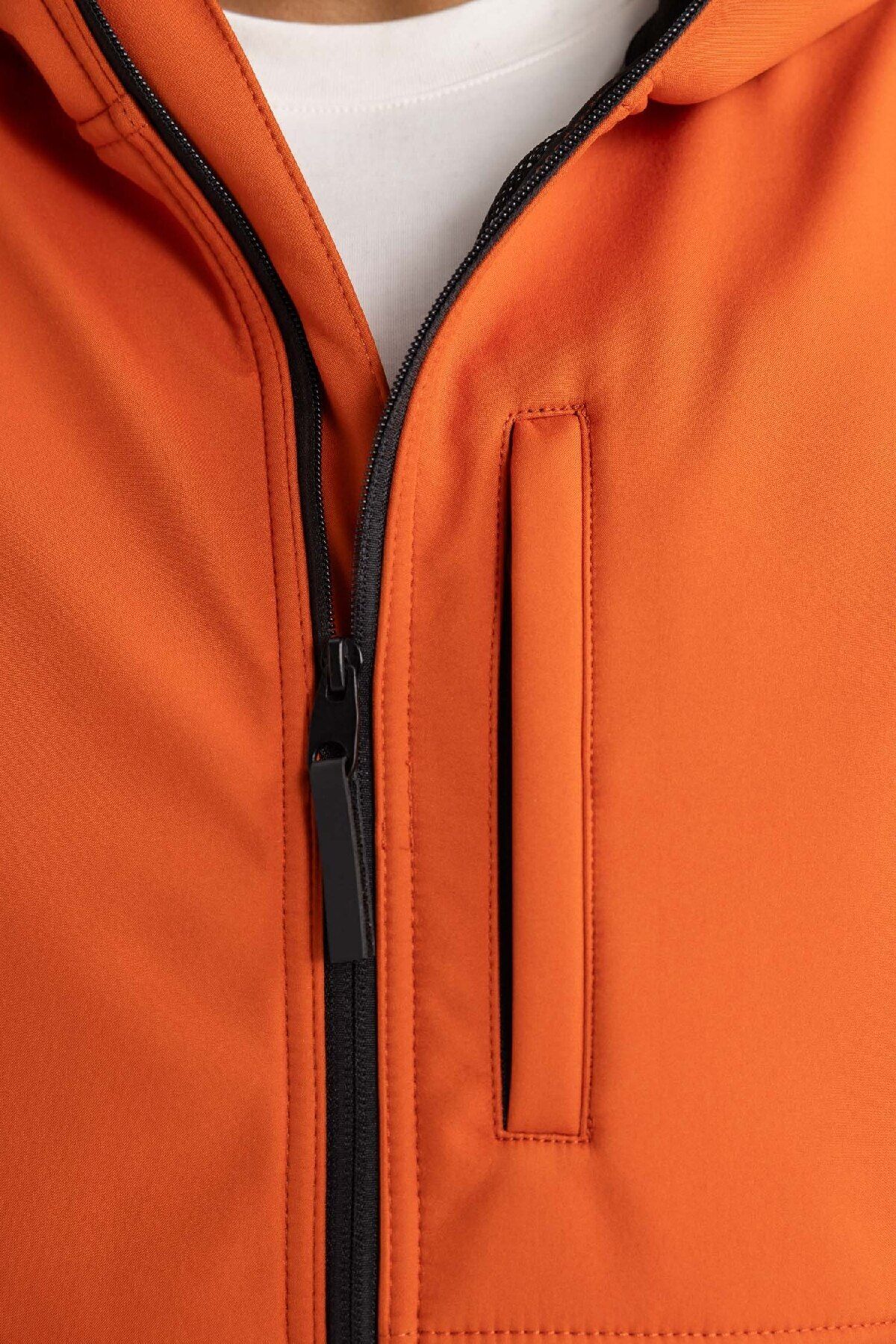 DeFacto-Softshell-Mantel – wasserabweisend, winddicht, Kapuzenpullover, Reißverschluss C3071ax24sp 5