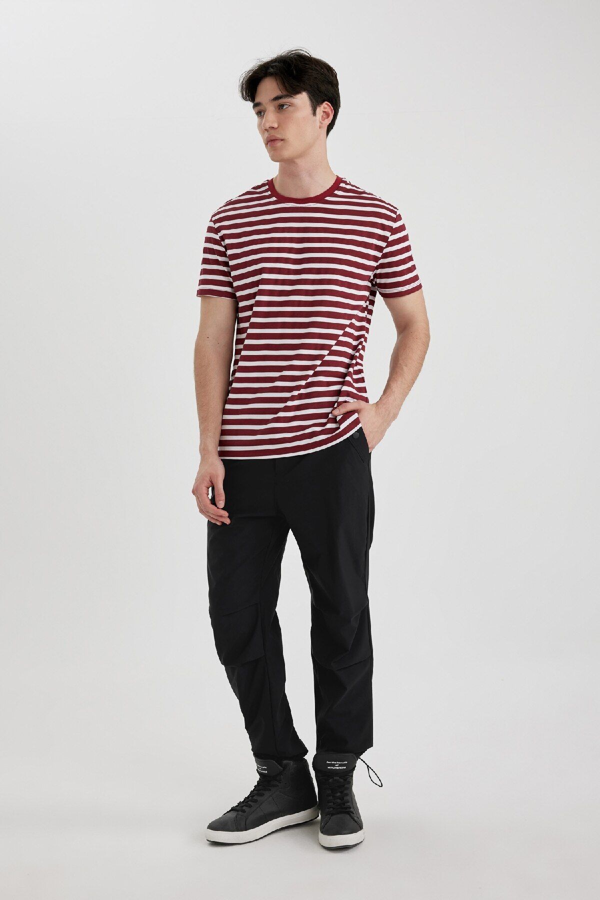 DeFacto-Flexible Banded Relax Fit Trousers - C2844Ax24Sp 2