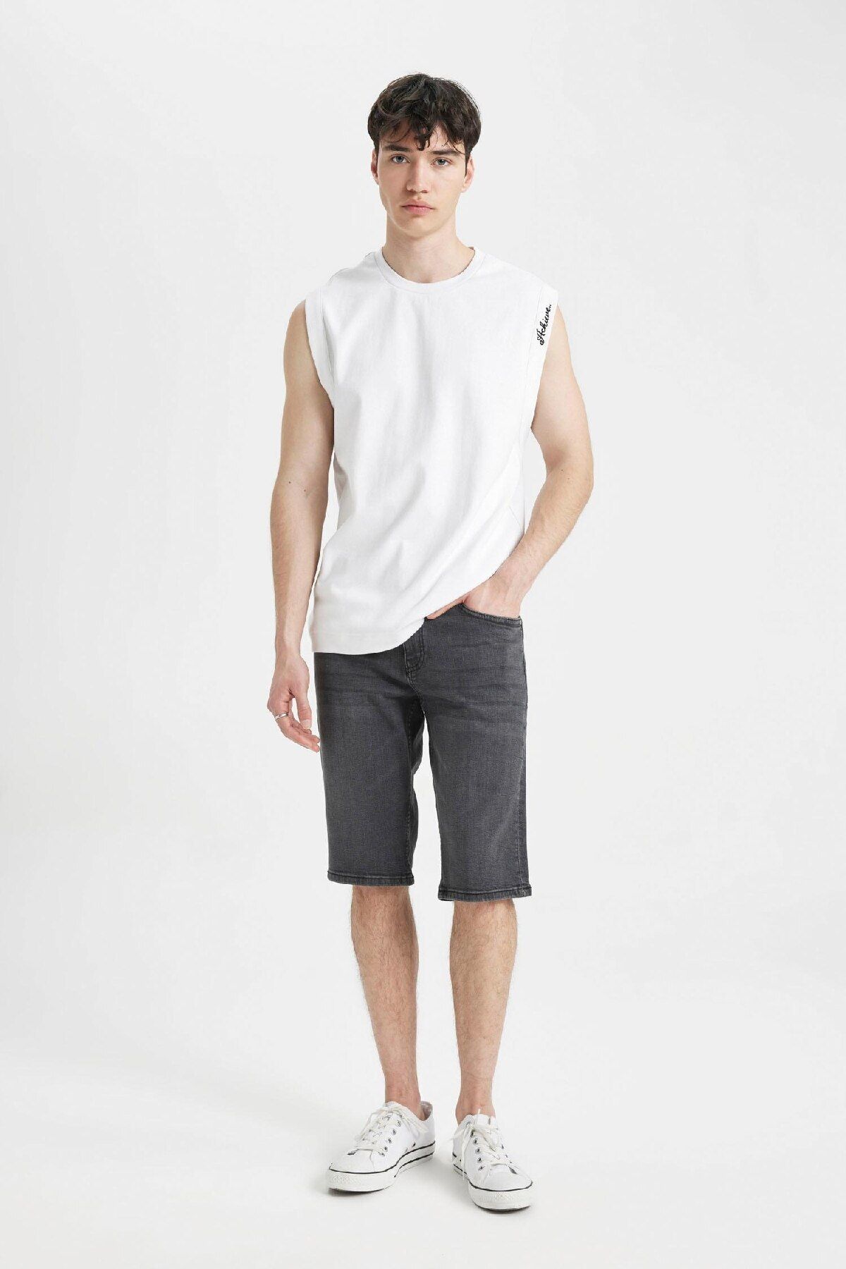 complete the look image