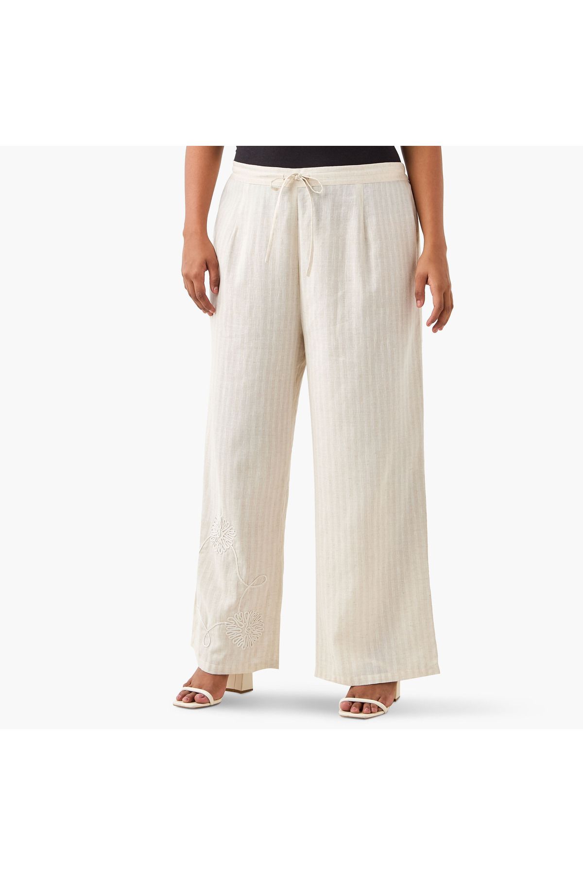 complete the look image