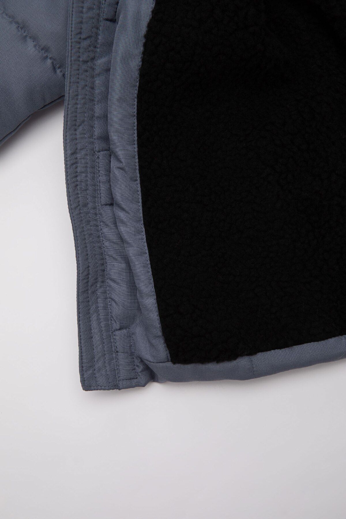DeFacto-Wasserabweisender Fleece-Mantel mit gerippten Ärmeln und Kapuze für Babys – C5324a524cw 3