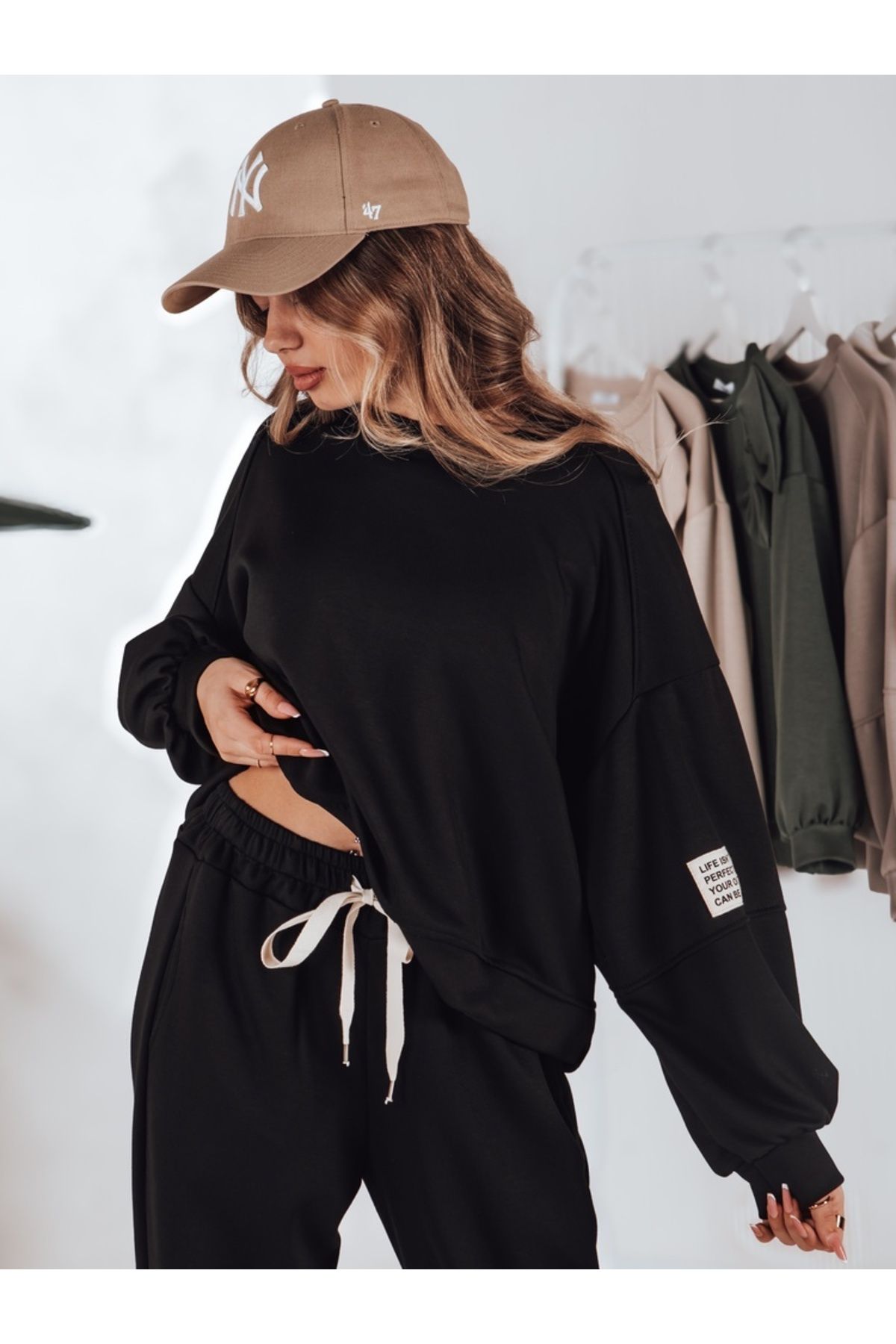 ADA MODA-Casual Tracksuit With Asymmetric Blouse 2