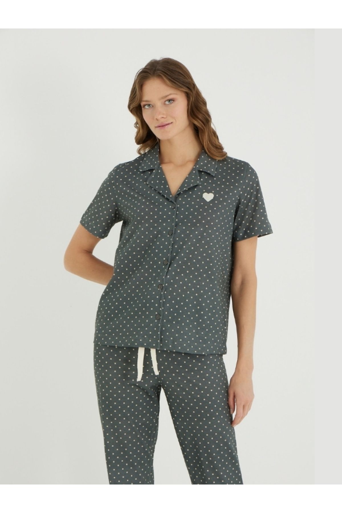 İPEKTENİM-Polka Dot Patterned Back Printed Buttoned Couple Pajama Set 3