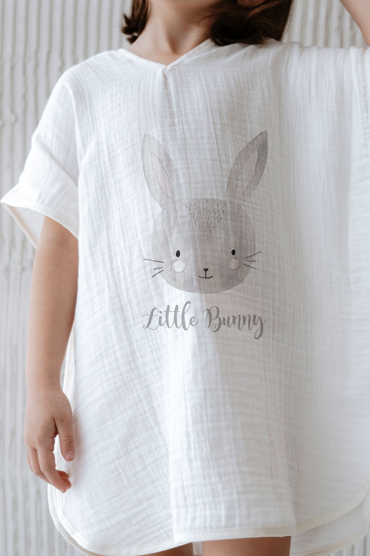 Tuğba Kuğu 4 Kat Müslin Panço - Pure Baby Serisi - Zeminli Daire Hello Baby fotoğrafı 3 (önizleme)