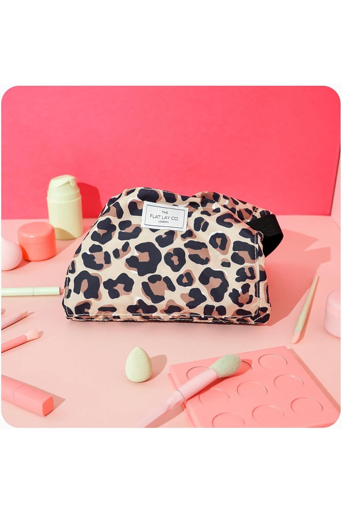 کیف لوازم آرایش کیسه FLAT LAY CO. آرایشی سایه چشم برس Lattafa