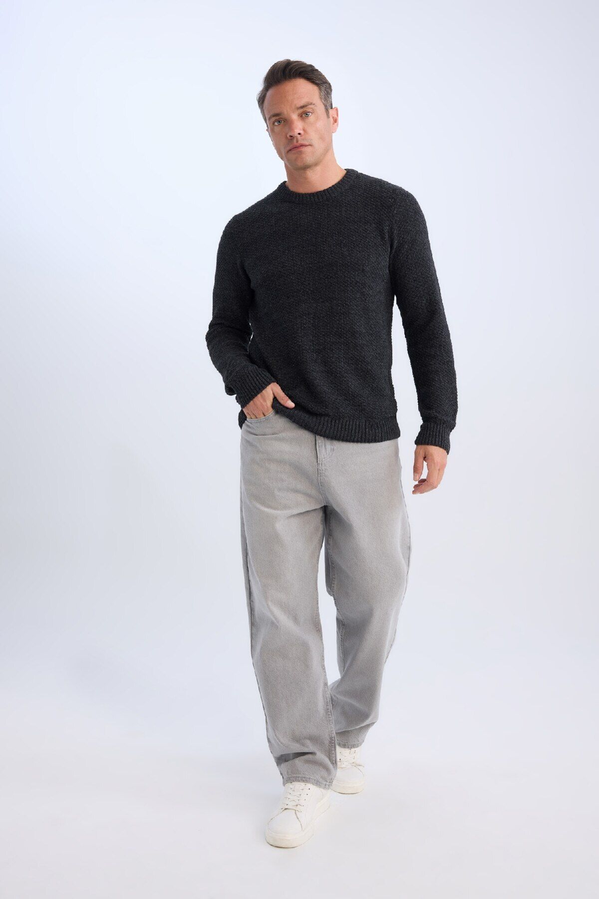 complete the look image