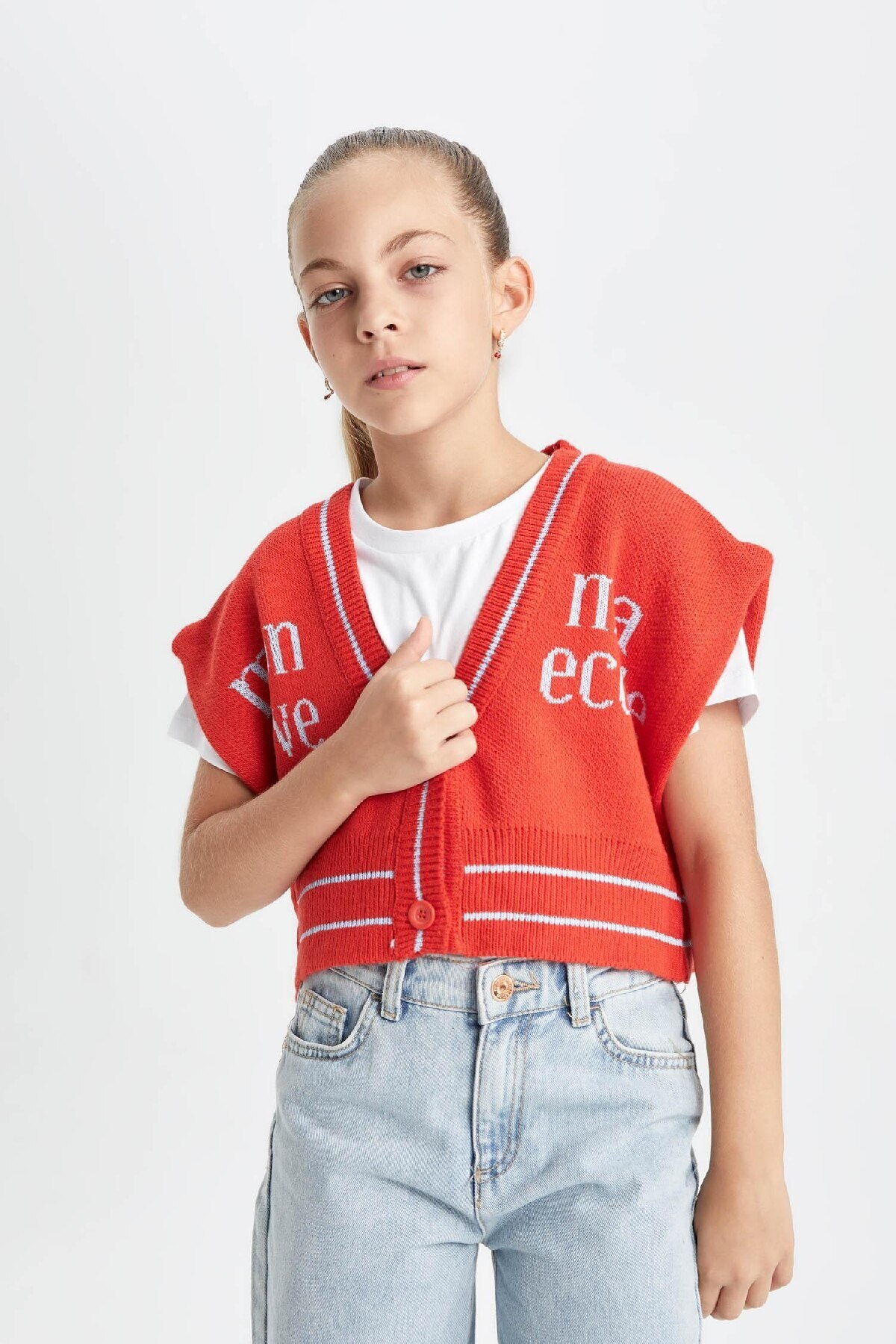 complete the look image