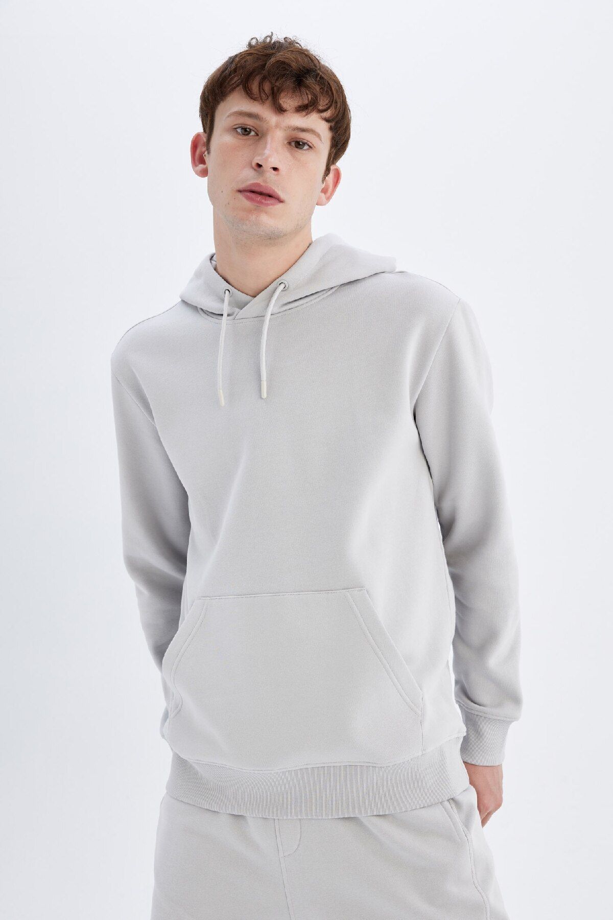 DeFacto-Μαλακό πουπουλένιο φούτερ Basic Hooded - Kangaroo Pocket, Regular Fit X8283az24au 5